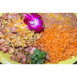Huevos con Jamon Plate